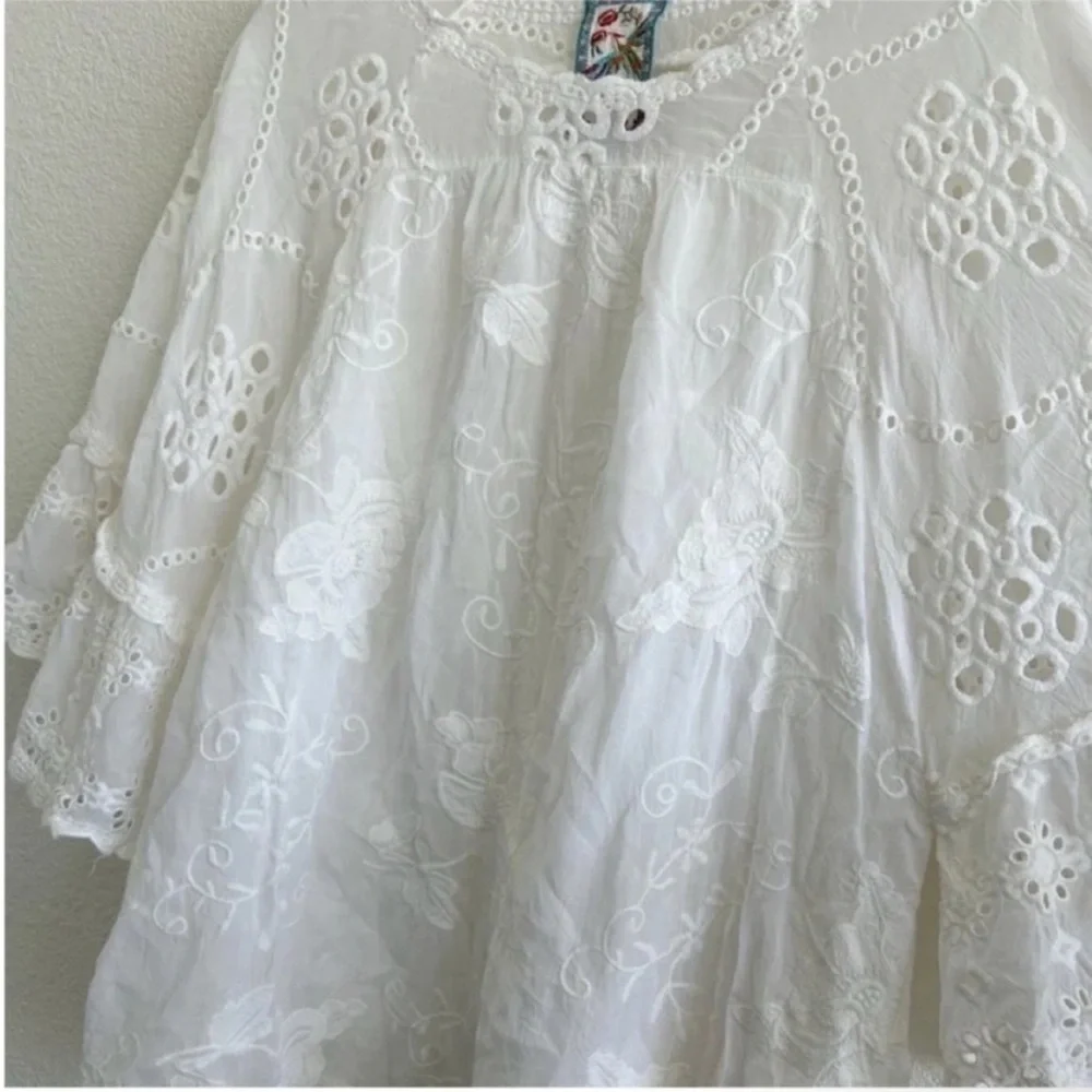 Johnny Was Roman Ruffle Eyelet Blouse White Floral